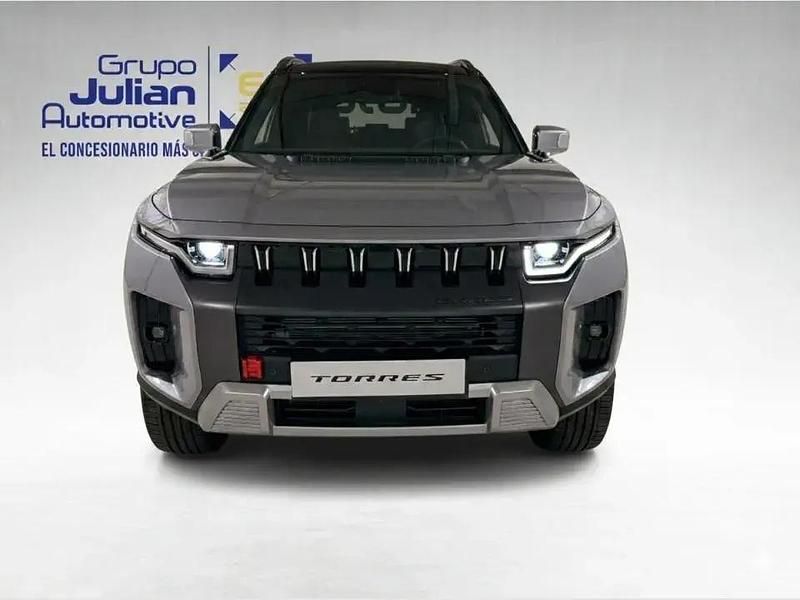 Nuevo KGM Torres 204 CV (150 kW) 2025 Gris SUV
