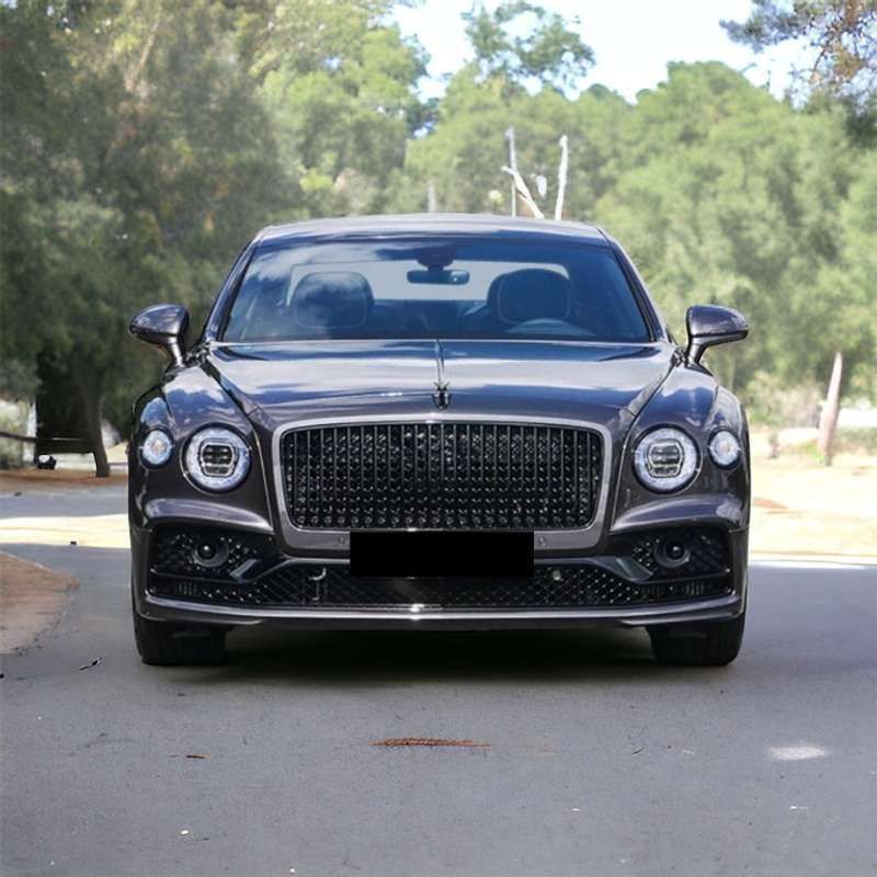 Gris Usado 2022 Bentley Flying Spur Berlina | 208.000 € - Imagen 1/4