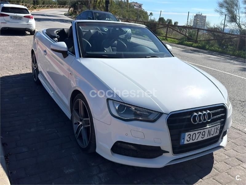 Usado Audi A3 Cabriolet Ambiente 180 CV (132 kW) 2014 Blanco Descapotable