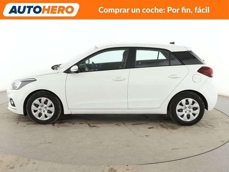 Usado Hyundai i20 84 CV (61 kW) 2020 Blanco Utilitario