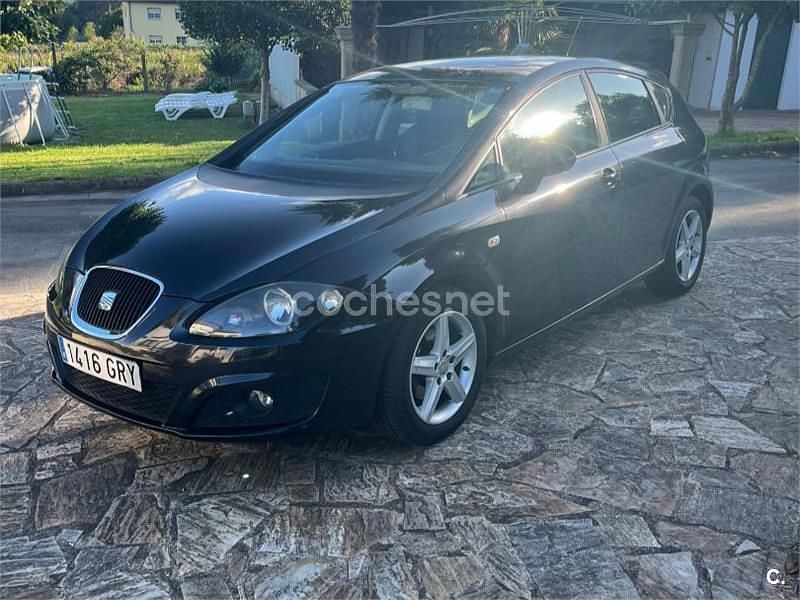Negro Usado 2009 Seat Leon Berlina | 5400 € (Precio justo) - Imagen 1/4