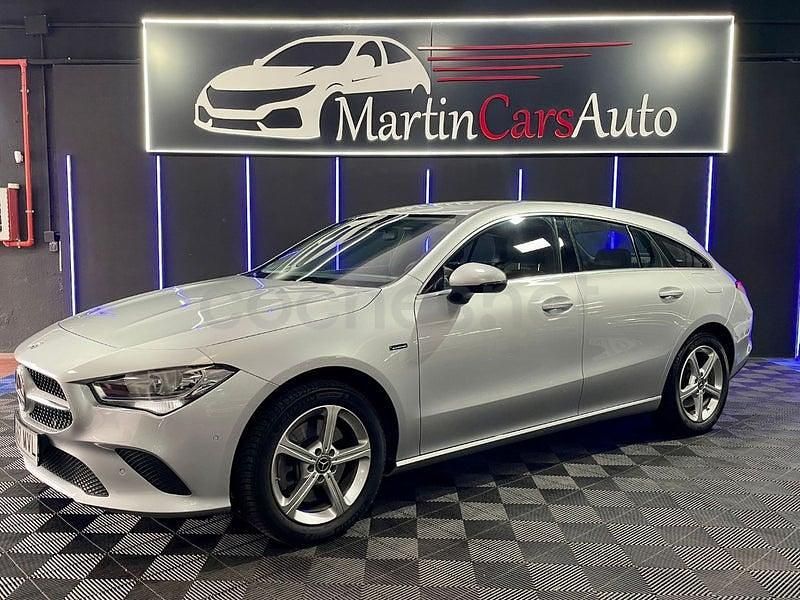 Usado Mercedes CLA250e Shooting Brake 218 CV (160 kW) 2020 Gris / plata Familiar