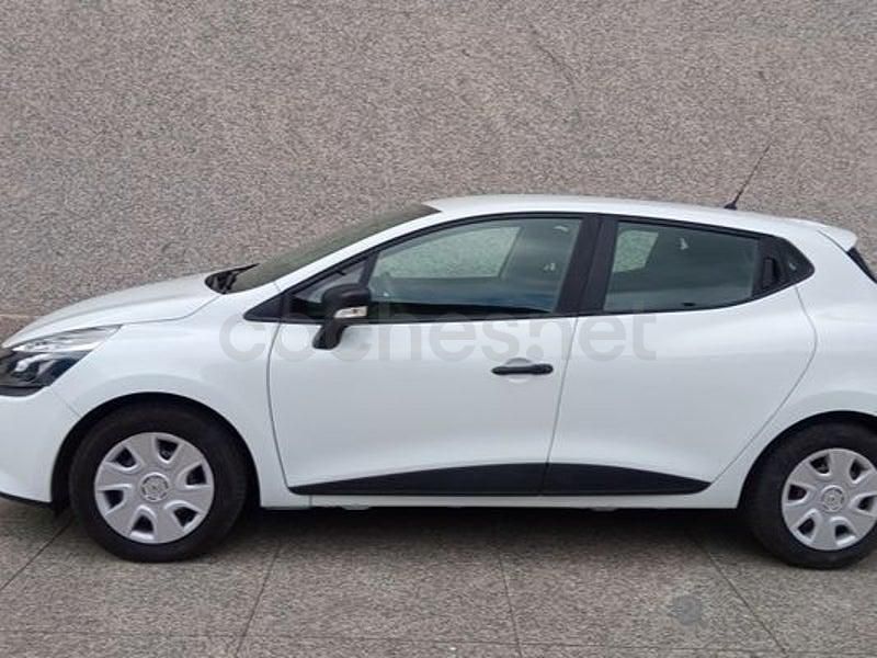Usado Renault Clio IV Business 75 CV (55 kW) 2014 Blanco Berlina