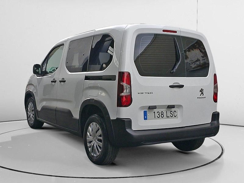 Usado Peugeot Rifter Active 110 CV (80 kW) 2021 Monovolumen