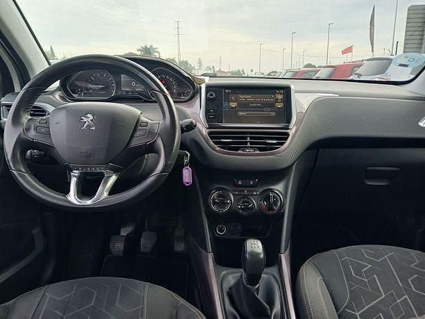 Usado Peugeot 2008 Access 82 CV (60 kW) 2015 Blanco SUV