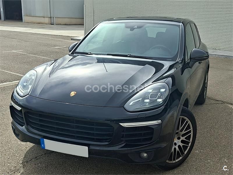 Usado Porsche Cayenne Platinum Edition 245 CV (180 kW) 2015 Negro SUV