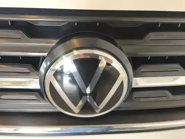 Usado VW T-Cross Sportline 110 CV (80 kW) 2023 Blanco SUV