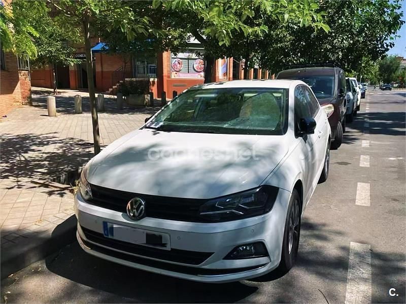 Blanco Usado 2019 VW Polo Sportline Berlina | 10.500 € (Buen precio) - Imagen 1/4