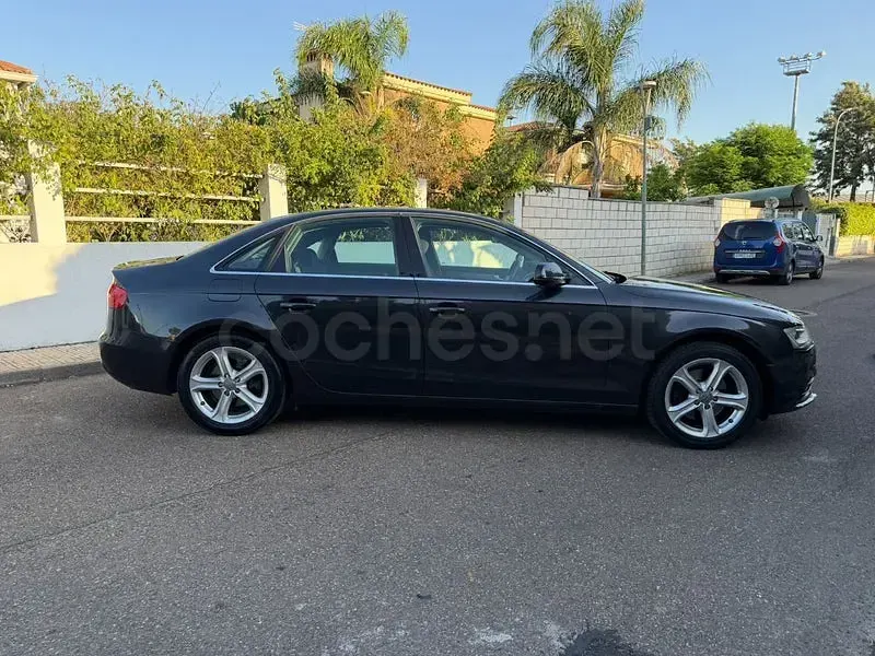 Usado Audi A4 Advanced 143 CV (105 kW) 2013 Negro Berlina