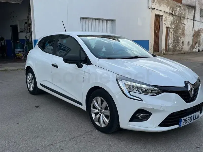 Usado Renault Clio V Intens 85 CV (62 kW) 2020 Blanco Berlina