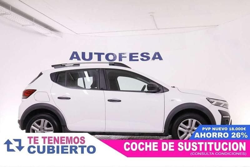 Usado Dacia Sandero Essentiel 101 CV (74 kW) 2022 Blanco Berlina