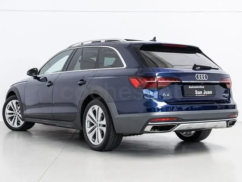 Usado Audi A4 Allroad Ambiente 190 CV (139 kW) 2021 Azul Familiar