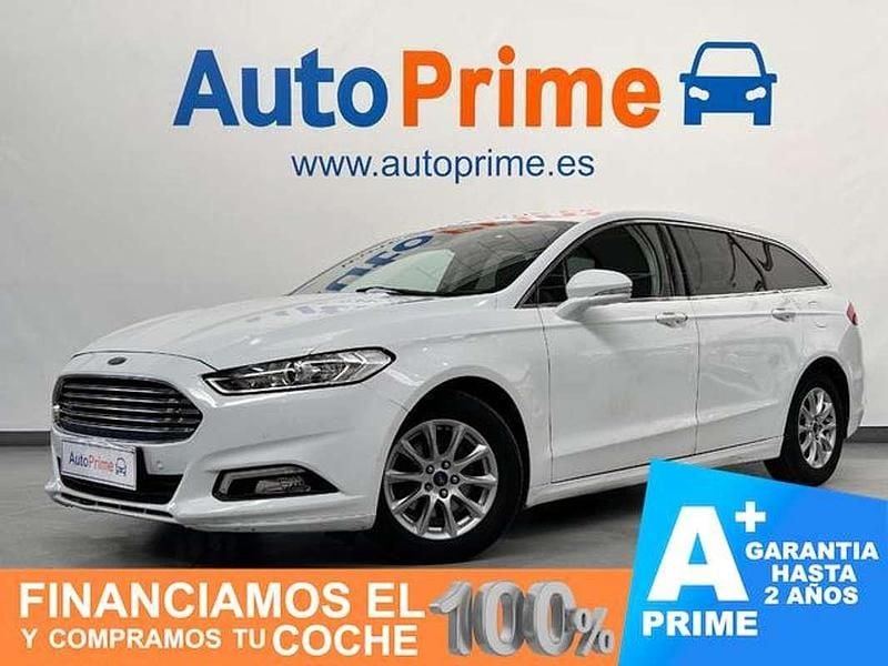 Usado Ford Mondeo Trend 120 CV (88 kW) 2017 Blanco Familiar
