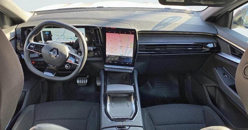 Usado Renault Austral Techno Esprit Alpine 200 CV (147 kW) 2023 SUV