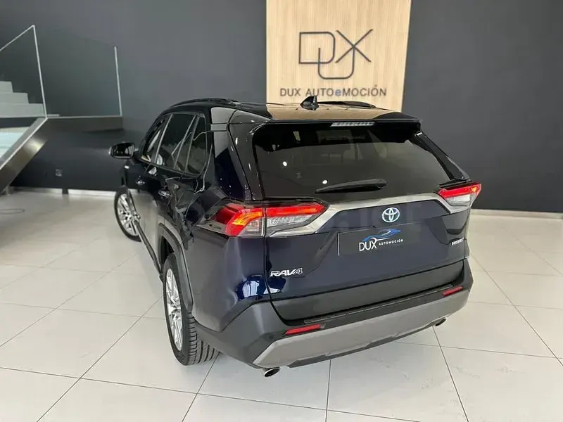 Usado Toyota RAV4 Hybrid Luxury 218 CV (160 kW) 2020 Azul SUV