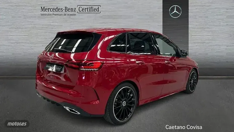 Usado Mercedes B200 AMG line 150 CV (110 kW) 2021 Utilitario