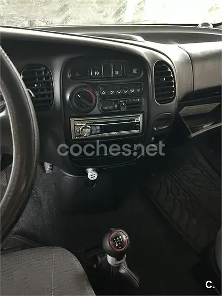 Usado Hyundai H-1 100 CV (73 kW) 2004 Gris / plata Monovolumen