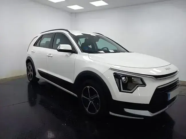 Usado Kia Niro 185 CV (136 kW) 2022 Blanco SUV