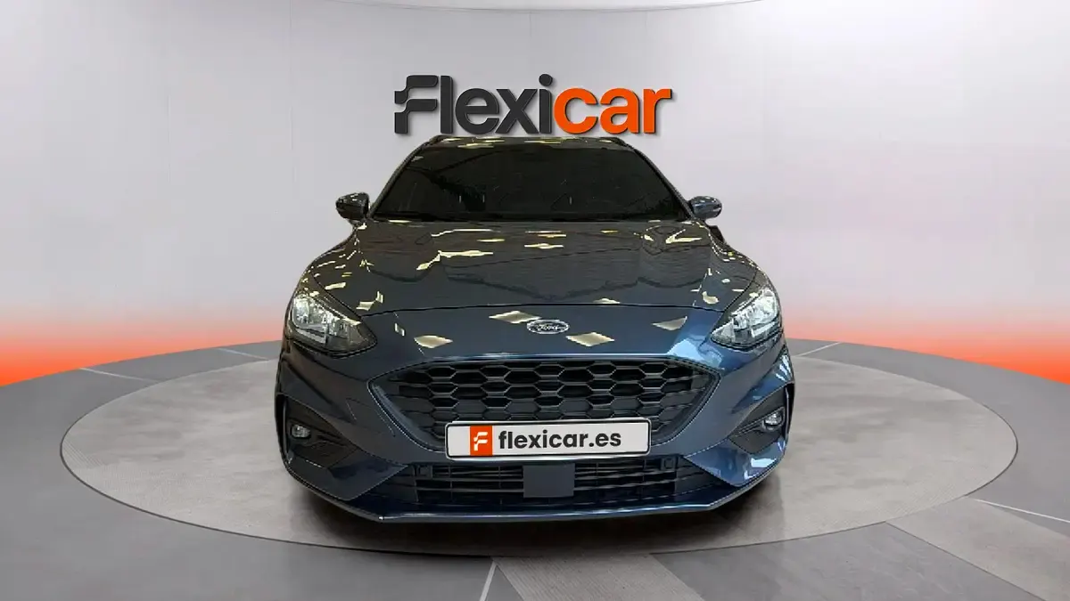 Usado Ford Focus ST-Line 125 CV (91 kW) 2019 Azul Familiar