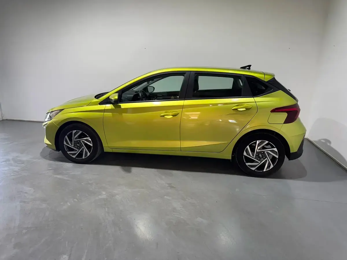 Usado Hyundai i20 83 CV (61 kW) 2024 Utilitario