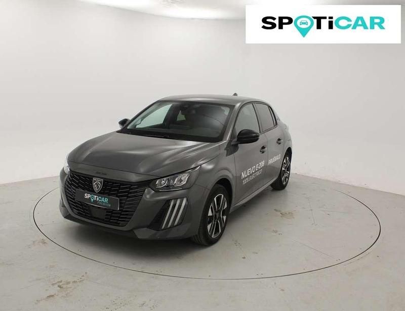 Gris Usado 2024 Peugeot e-208 Allure Utilitario | 21.500 € (Buen precio) - Imagen 1/4