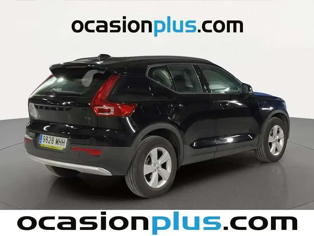 Usado Volvo XC40 129 CV (94 kW) 2023 Negro SUV