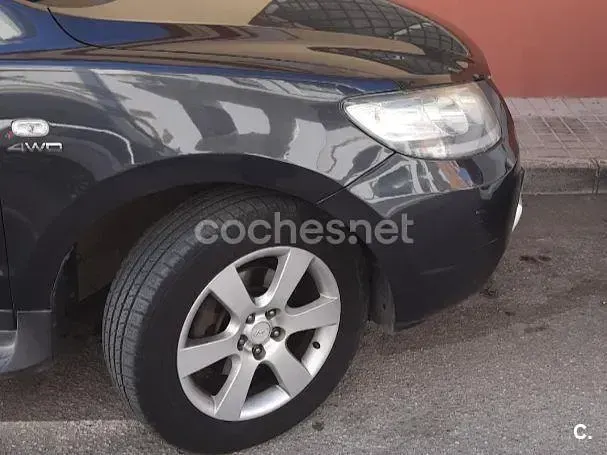 Usado Hyundai Santa Fe Style 150 CV (110 kW) 2006 Negro SUV
