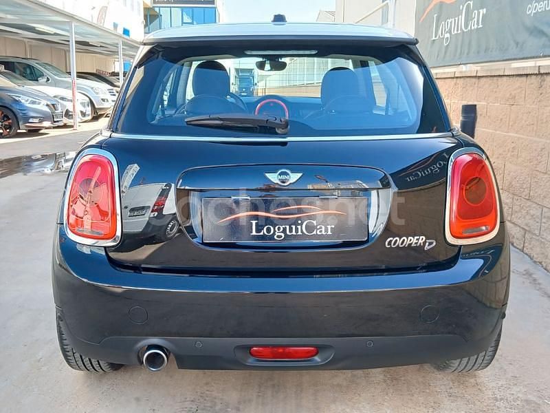 Usado Mini Cooper D 116 CV (85 kW) 2016 Negro Utilitario
