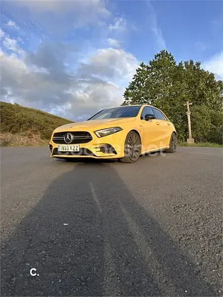 Usado Mercedes A35 AMG 306 CV (225 kW) 2019 Amarillo Berlina