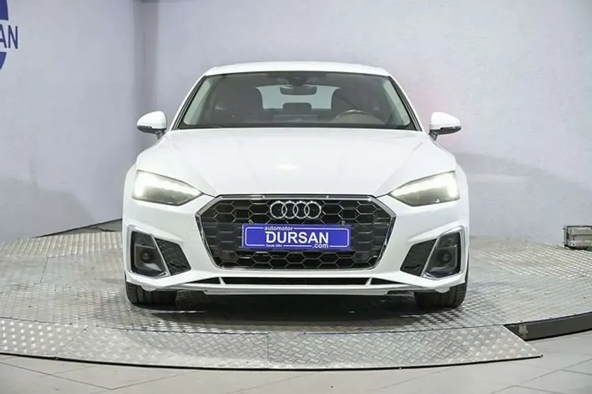 Usado Audi A5 S-Line 163 CV (119 kW) 2022 Blanco Coupe