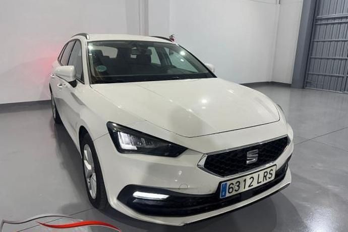 Usado 2021 Seat Leon ST Reference Familiar | 13.480 € (Buen precio) - Imagen 1/4