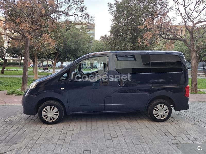 Usado Nissan NV200 Comfort 90 CV (66 kW) 2013 Azul Monovolumen