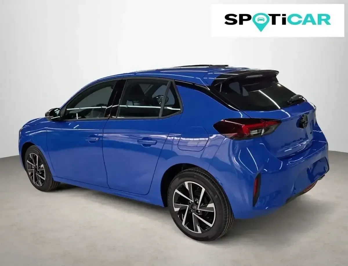 Nuevo Opel Corsa 100 CV (73 kW) 2026 Azul Utilitario