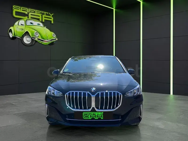 Usado BMW 218 Luxury Line 136 CV (100 kW) 2023 Negro Coupe