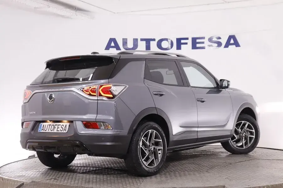 Nuevo SsangYong Korando Limited 139 kW (190 CV) 2025 Gris platino SUV
