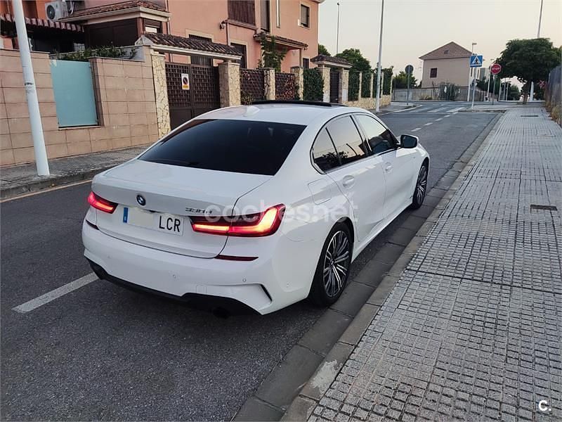 Blanco Usado 2019 BMW 330 Comfort Edition Berlina | 34.900 € - Imagen 1/4