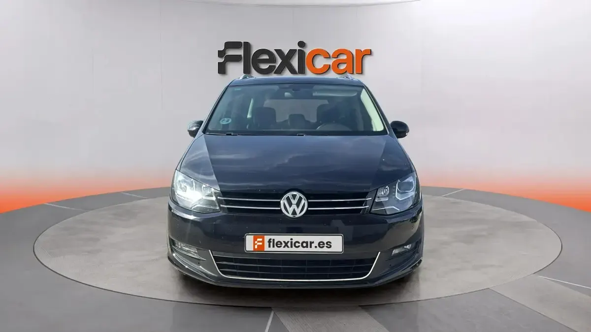 Usado VW Sharan Advance 150 CV (110 kW) 2019 Negro Monovolumen