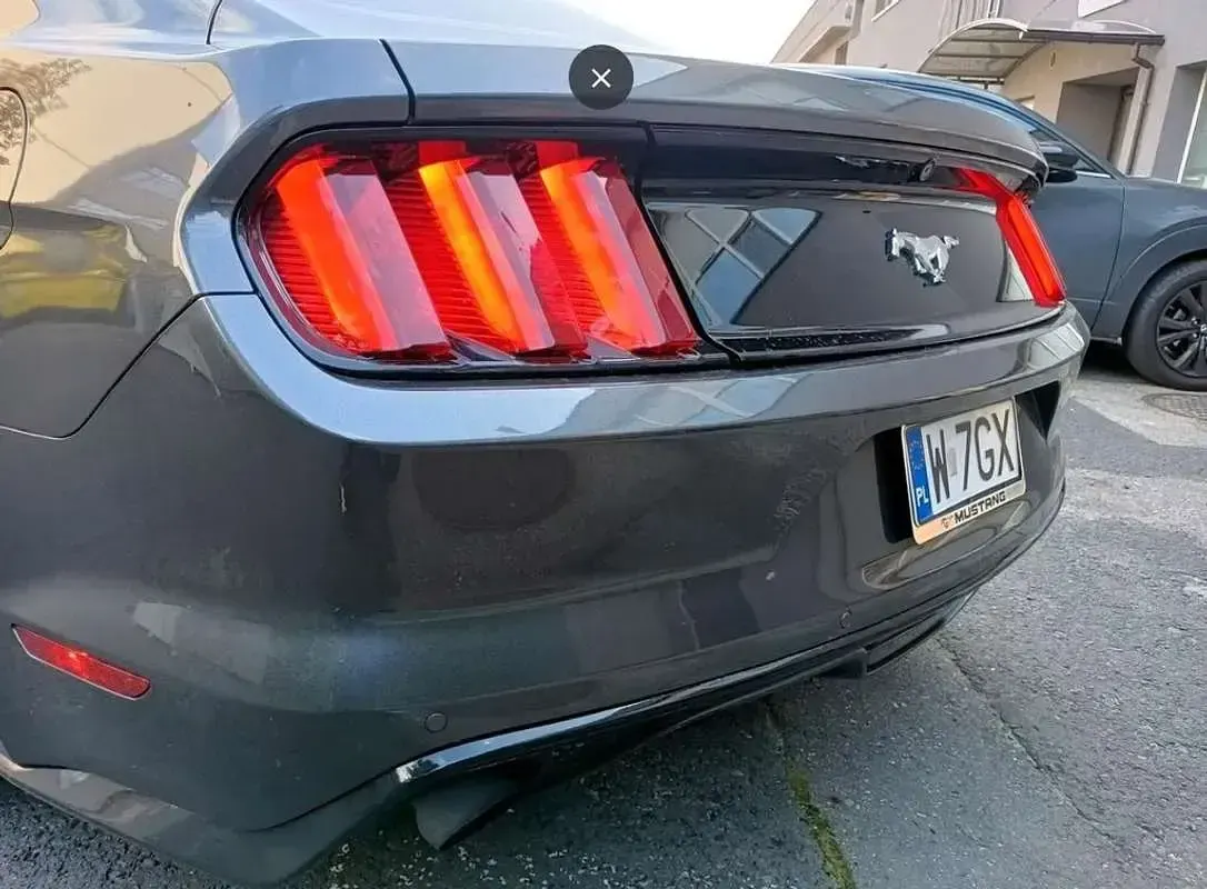 Usado Ford Mustang 314 CV (230 kW) 2016 Gris Coupe
