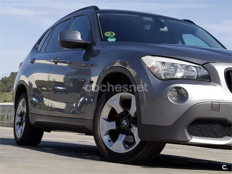 Usado BMW X1 143 CV (105 kW) 2012 Gris / plata SUV