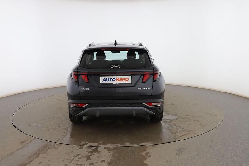 Usado Hyundai Tucson 150 CV (110 kW) 2022 Gris SUV