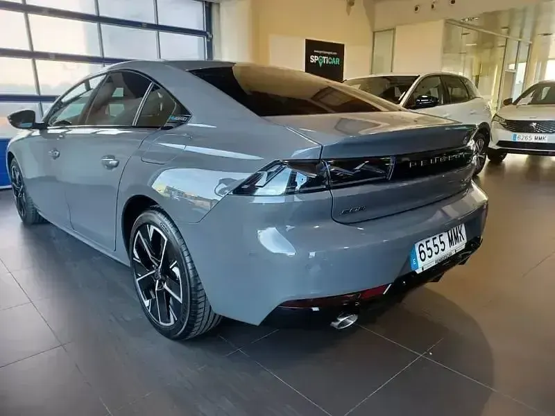 Usado Peugeot 508 GT 225 CV (165 kW) 2023 Gris Berlina