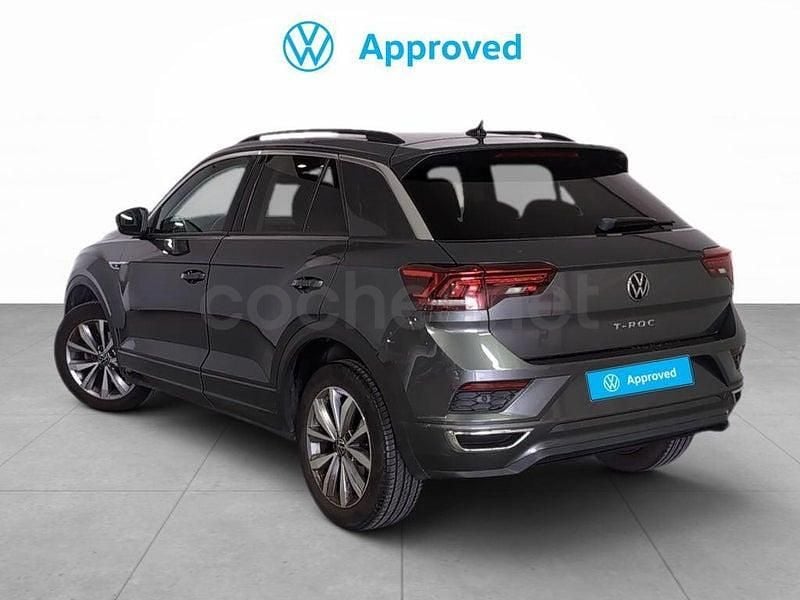 Usado VW T-Roc Advance 110 CV (80 kW) 2021 Gris / plata SUV
