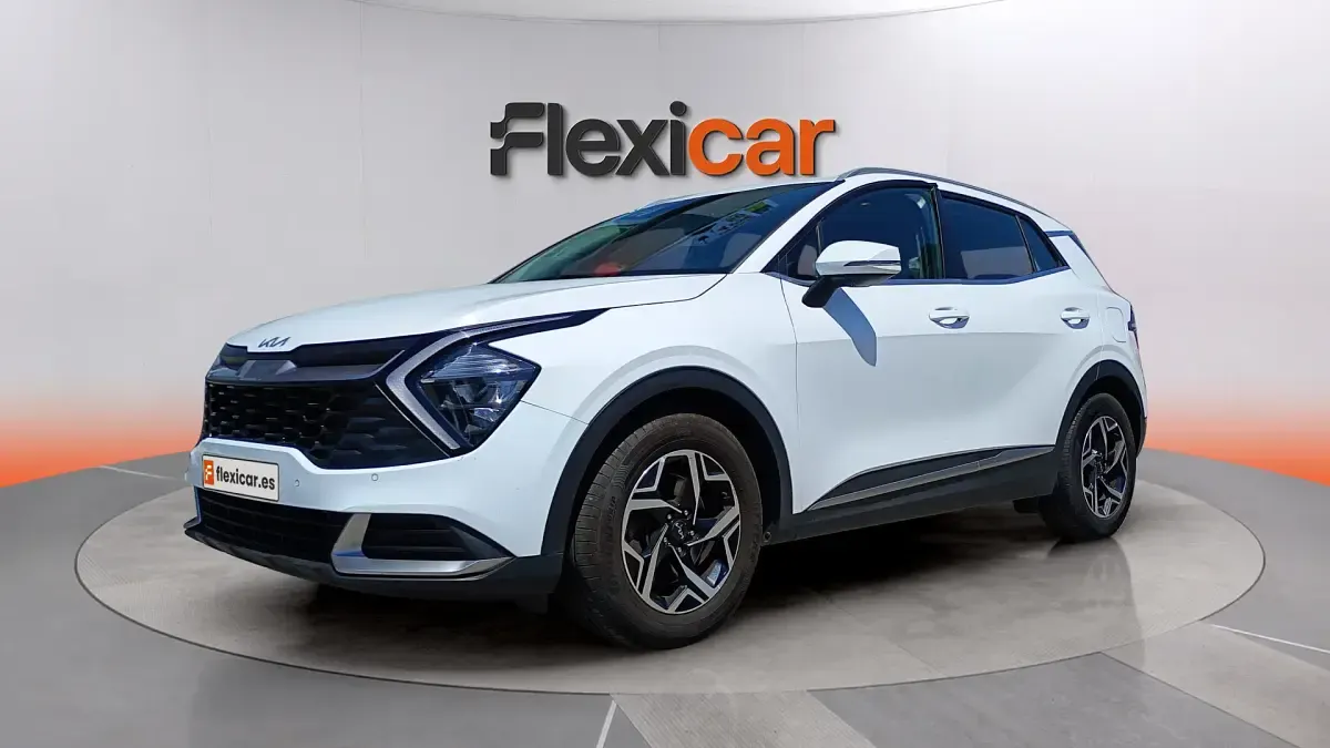 Usado Kia Sportage 136 CV (100 kW) 2023 Blanco SUV