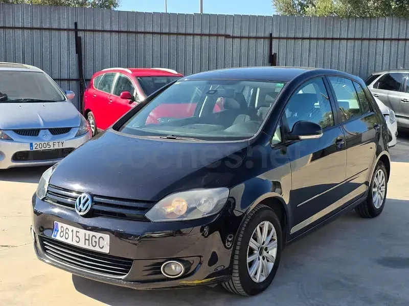 Usado VW Golf Plus Advance 105 CV (77 kW) 2012 Negro Monovolumen