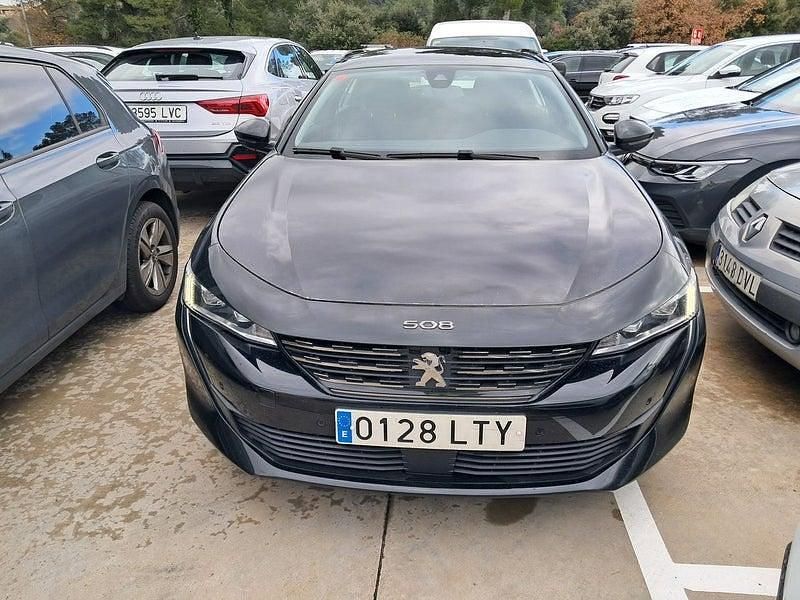 Usado Peugeot 508 SW Active 130 CV (95 kW) 2021 Negro Familiar