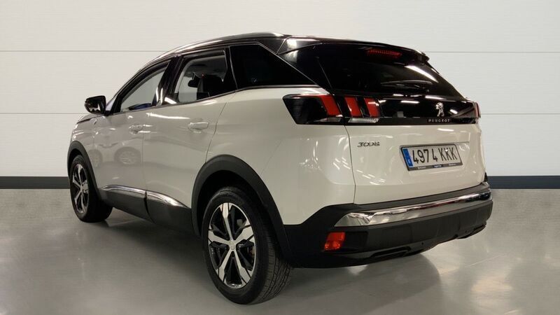 Usado Peugeot 3008 Crossway 131 CV (96 kW) 2018 Blanco SUV
