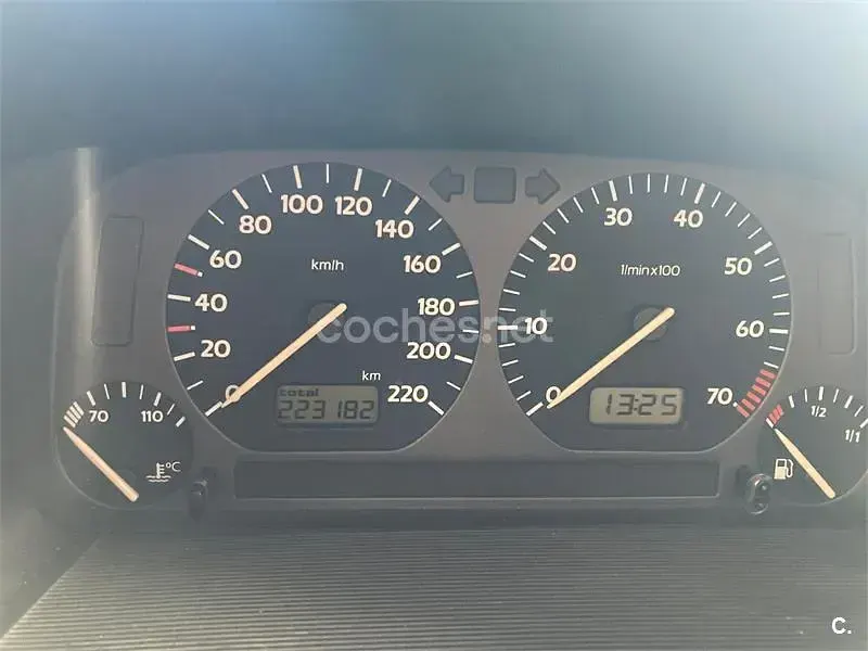 Usado VW Golf III 90 CV (66 kW) 1996 Azul Berlina