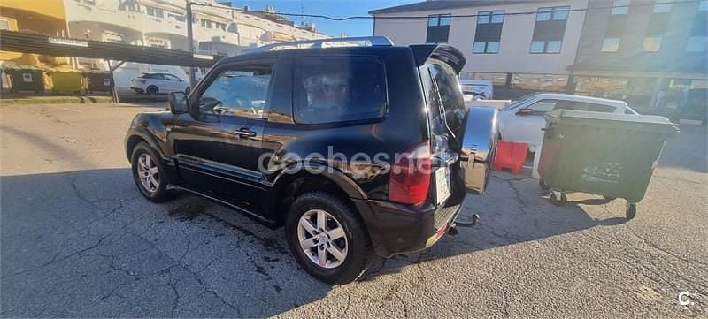 Usado Mitsubishi Montero Intense 160 CV (117 kW) 2007 Negro SUV