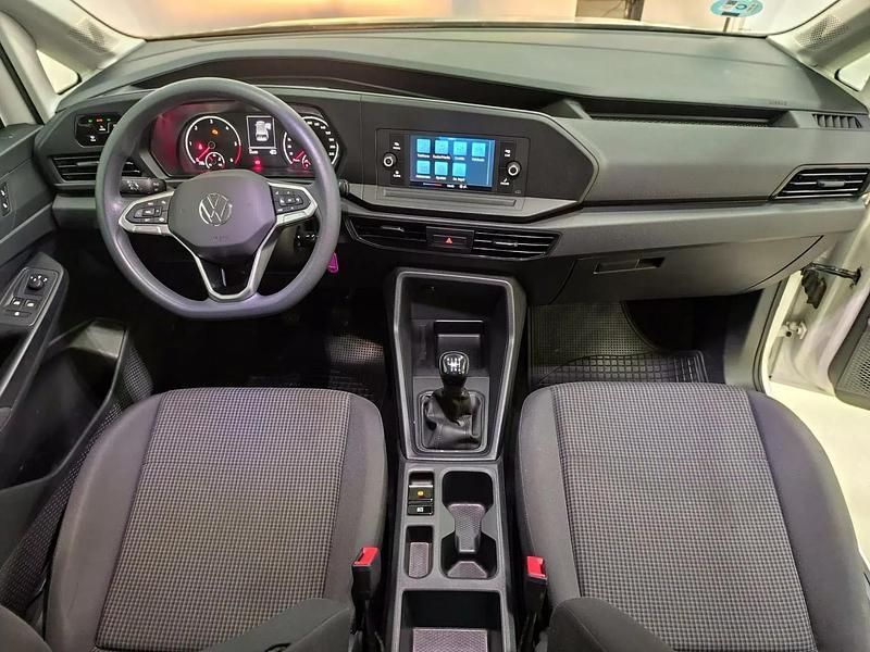 Usado VW Caddy 102 CV (75 kW) 2023 Monovolumen