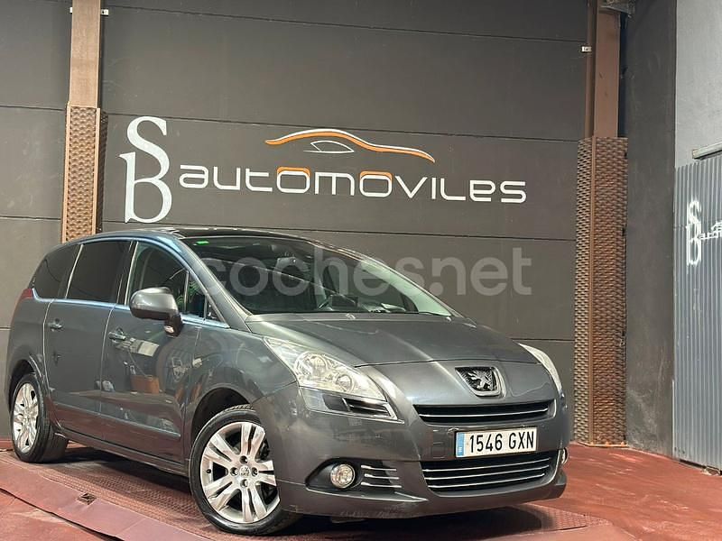 Negro Usado 2010 Peugeot 5008 Sport Monovolumen | 6500 € (Precio justo) - Imagen 1/4